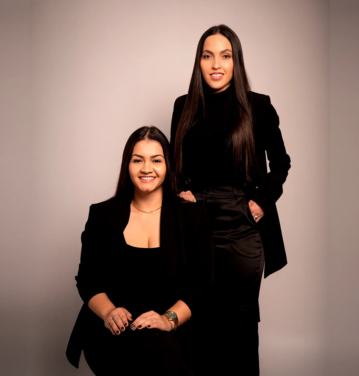 Camila Tieme e Débora Silveira, advogadas do escritório Tieme & Silveira, em Maringá/PR